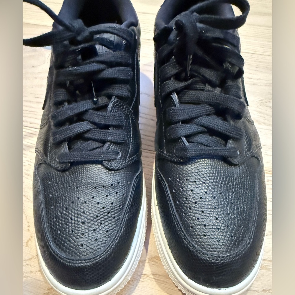 Nike Women's Air Jordan 1 Retro Low Lifted Phantom. Size 9.5 - Picture 2 of 10